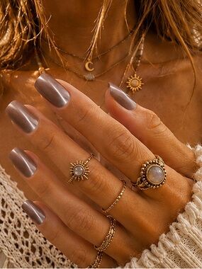 Champagne Truffle Nails 5 for $20 or $7
